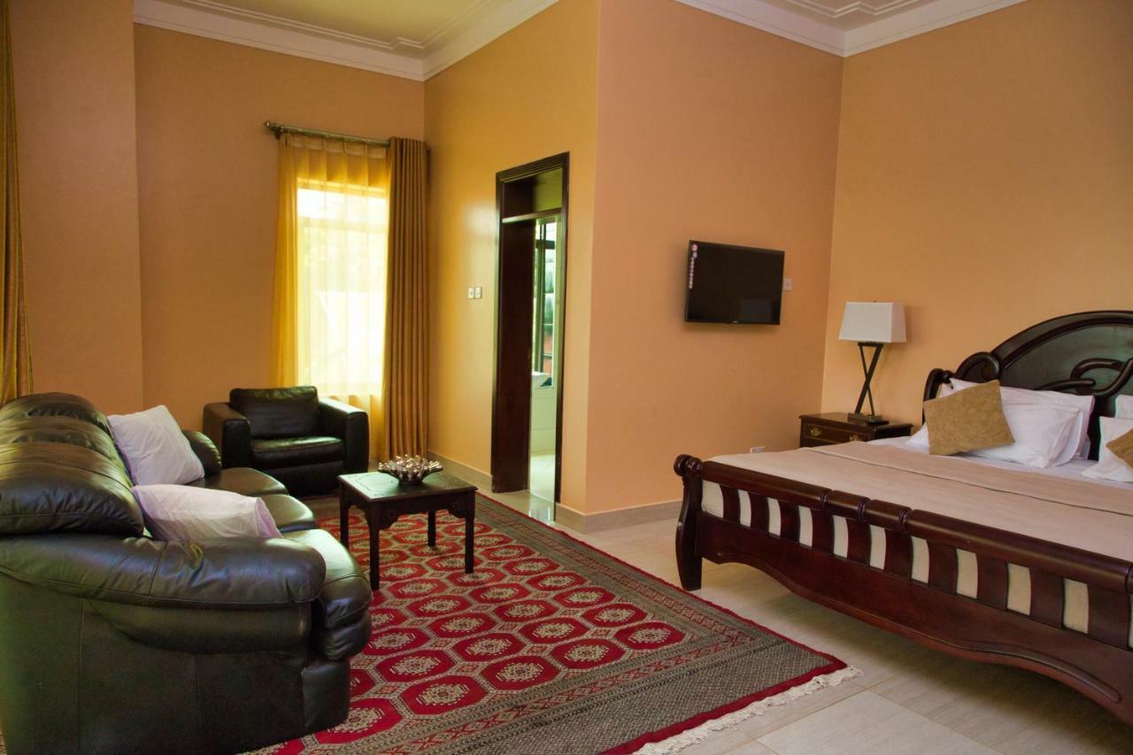 Lakepoint Villa Entebbe Eksteriør billede
