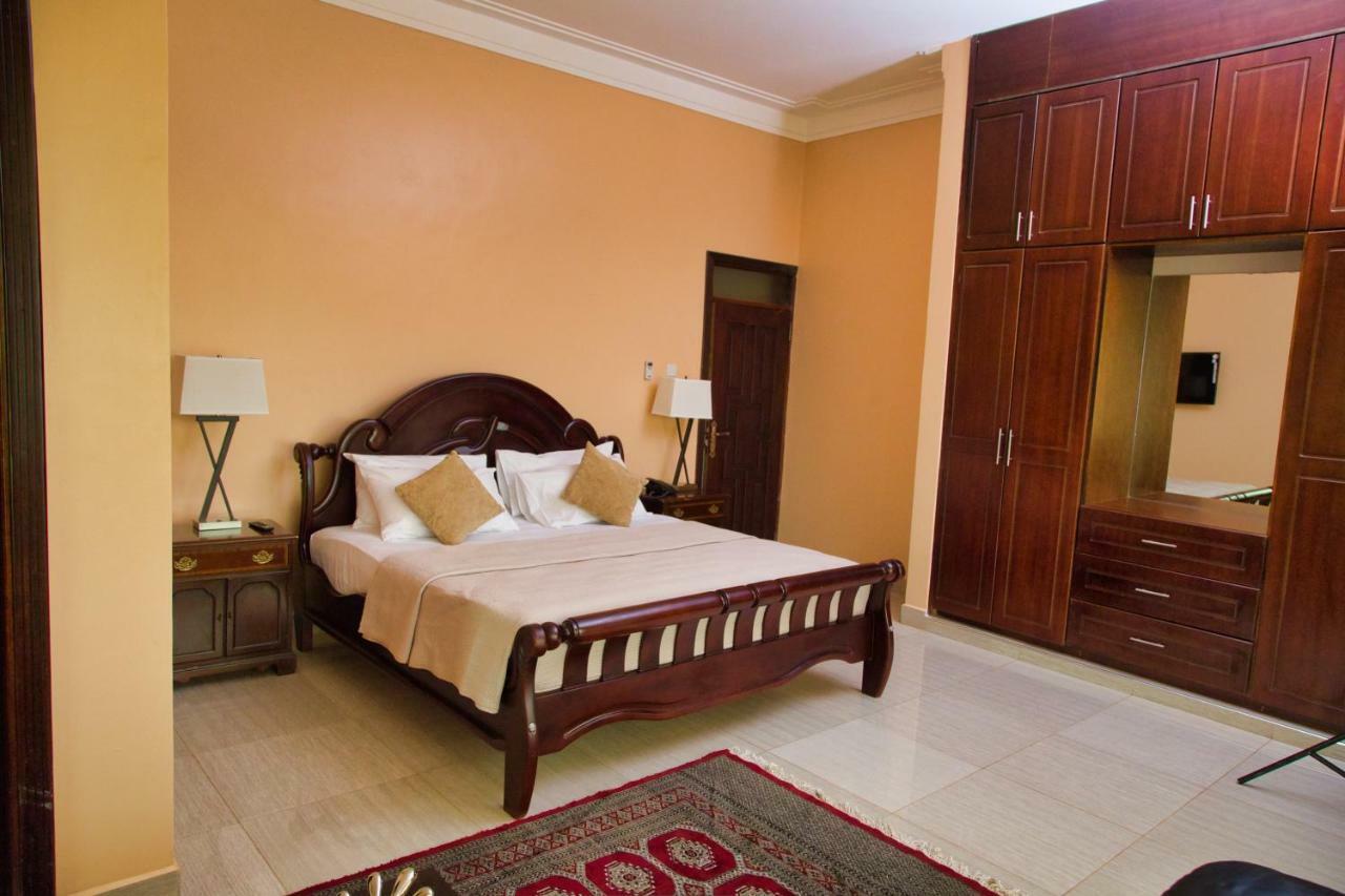 Lakepoint Villa Entebbe Eksteriør billede