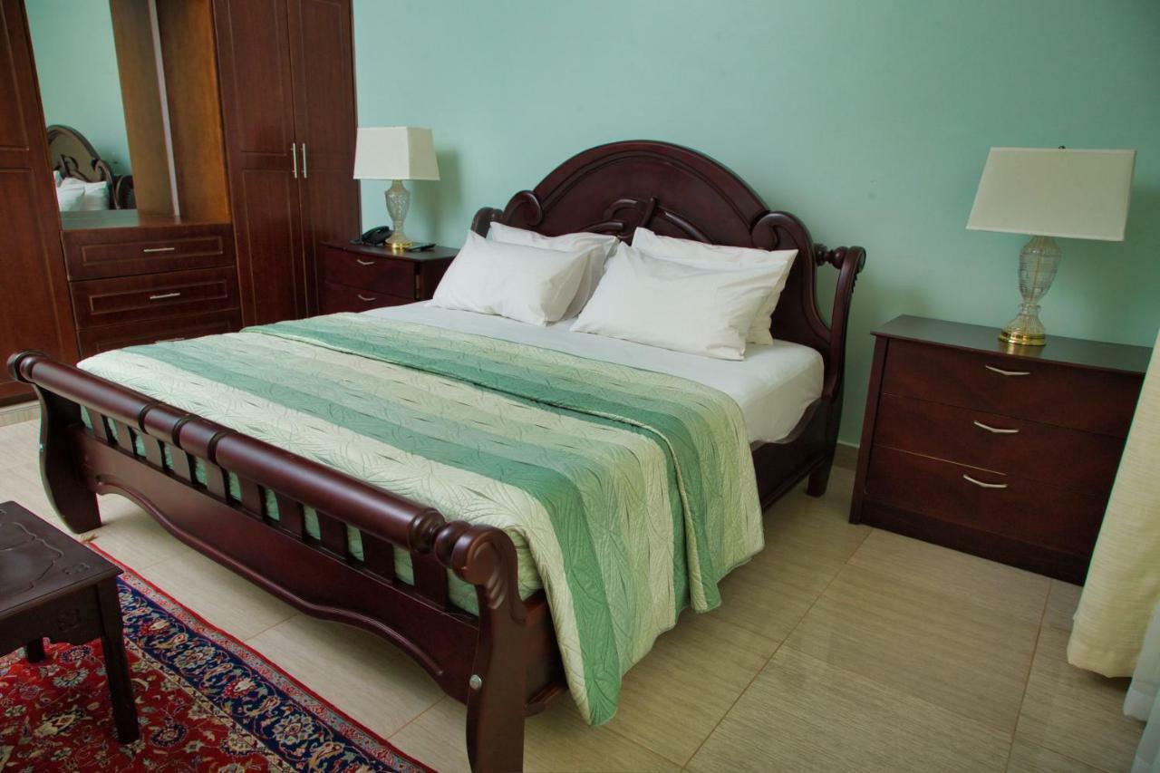 Lakepoint Villa Entebbe Eksteriør billede