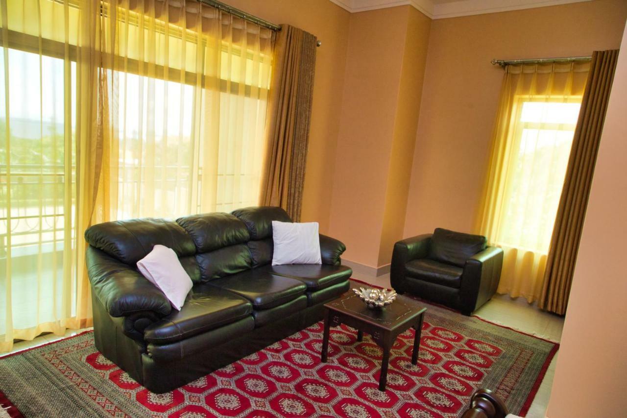 Lakepoint Villa Entebbe Eksteriør billede